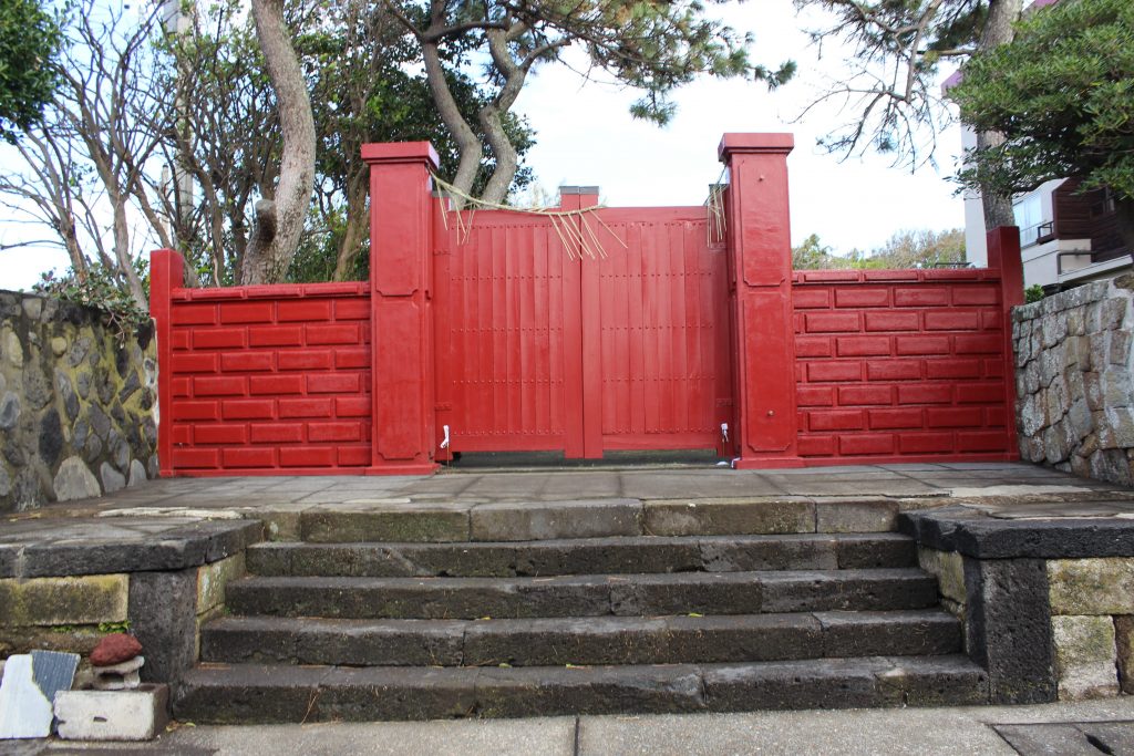 ホテル赤門 源為朝館跡 為朝神社 東京都大島町 史跡探訪