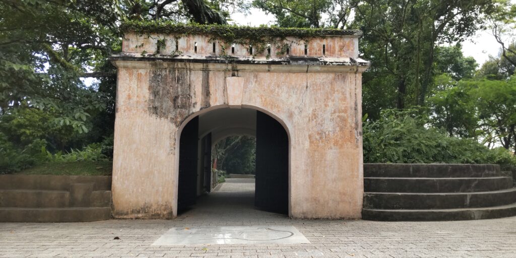 Fort Gate 砦側